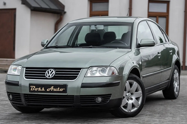 Volkswagen Passat cena 15900 przebieg: 272123, rok produkcji 2003 z Glinojeck małe 254